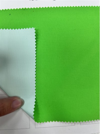 GZ-JT 66077#（三防）水壓4000  成分：100%T  幅寬：145±2.5cm  克重：200g/㎡ 正面照